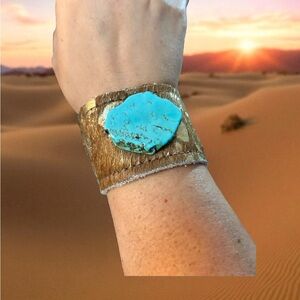 Navajo hand cut Natural Turquoise and Golden Calfskin Leathet‎ Cuff Bracelet